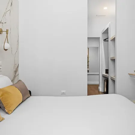 Gh Navona Pensión 5*